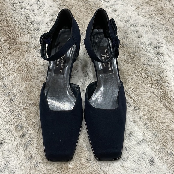[8.5] Vintage Stuart Weitzman Square Toe Ankle Strap Heel | in Rich Navy Blue - Picture 7 of 13